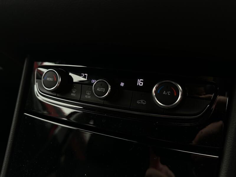 VAUXHALL GRANDLAND X