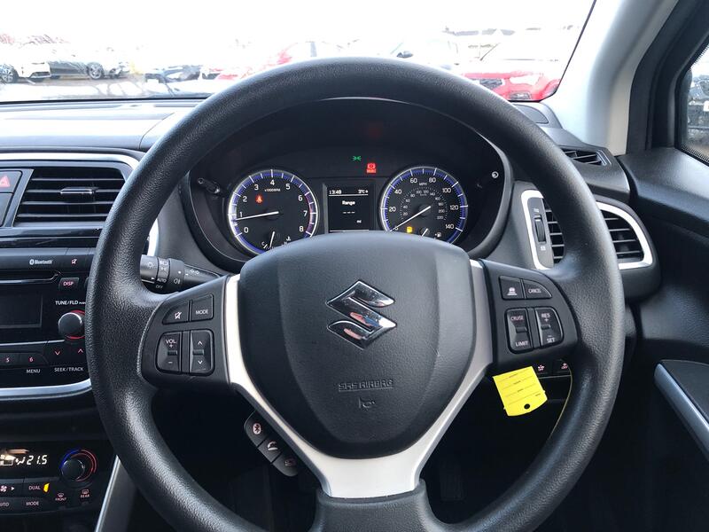 SUZUKI SX4 S-CROSS