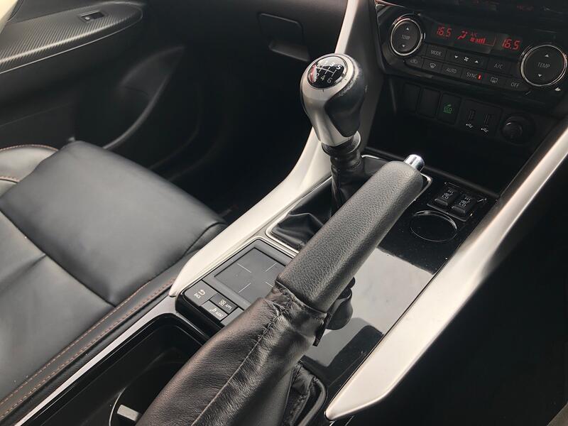 MITSUBISHI ECLIPSE CROSS