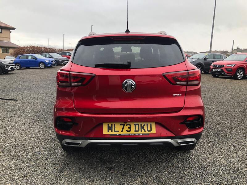 MG ZS