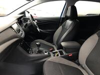 VAUXHALL GRANDLAND X