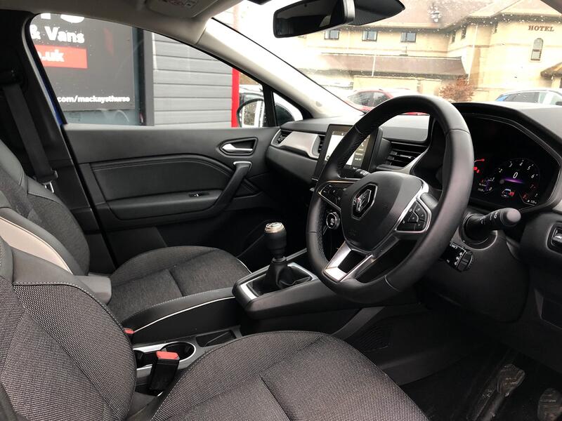 RENAULT CAPTUR