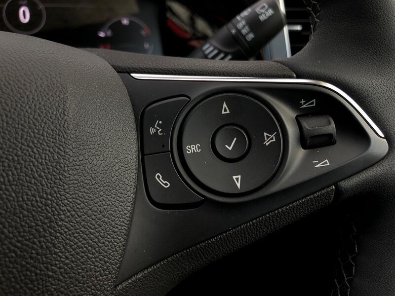 VAUXHALL GRANDLAND X