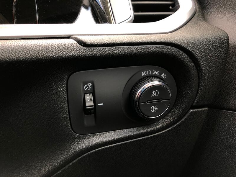 VAUXHALL GRANDLAND X