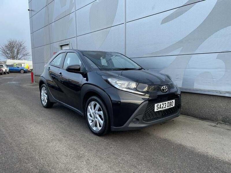 TOYOTA AYGO X