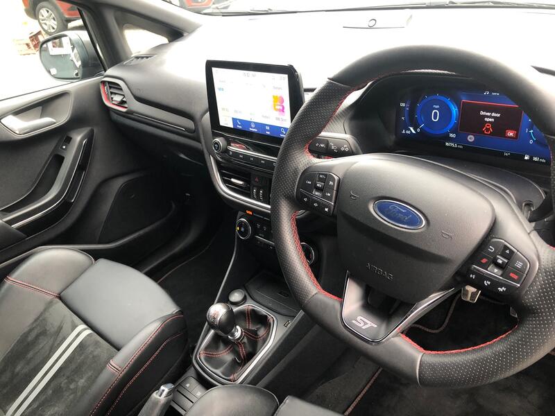FORD FIESTA